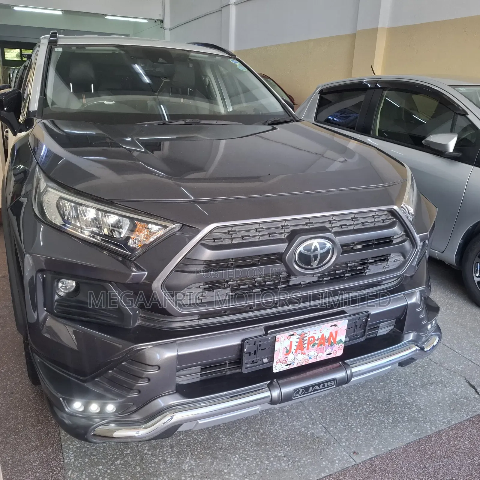 Toyota RAV4 Limited FWD 2019 Gray
