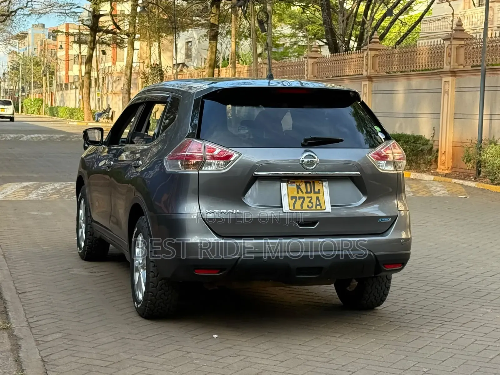 Nissan X-Trail 2.0 Petrol AWD 2015 Gray