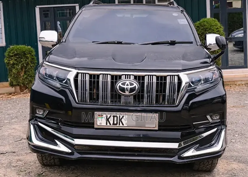 Toyota Land Cruiser 2015 Black
