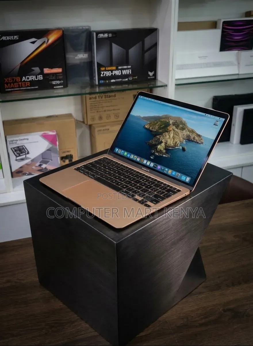 New Laptop Apple MacBook Air 2018 16GB Intel Core i5 SSD 256GB