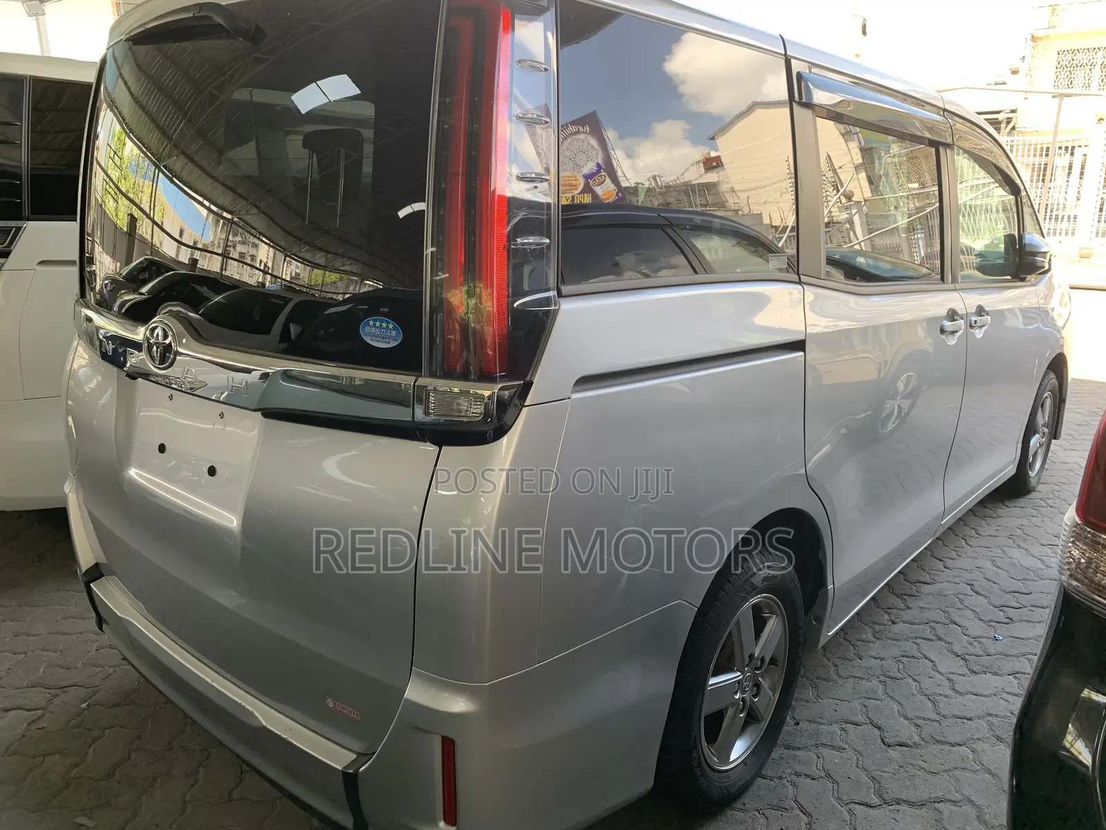 Toyota Noah 2.0 FWD (7 Seater) 2019 Silver