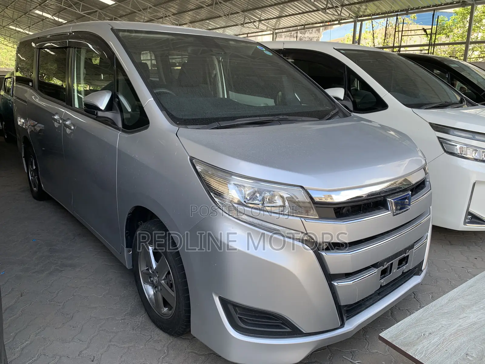 Toyota Noah 2.0 FWD (7 Seater) 2019 Silver