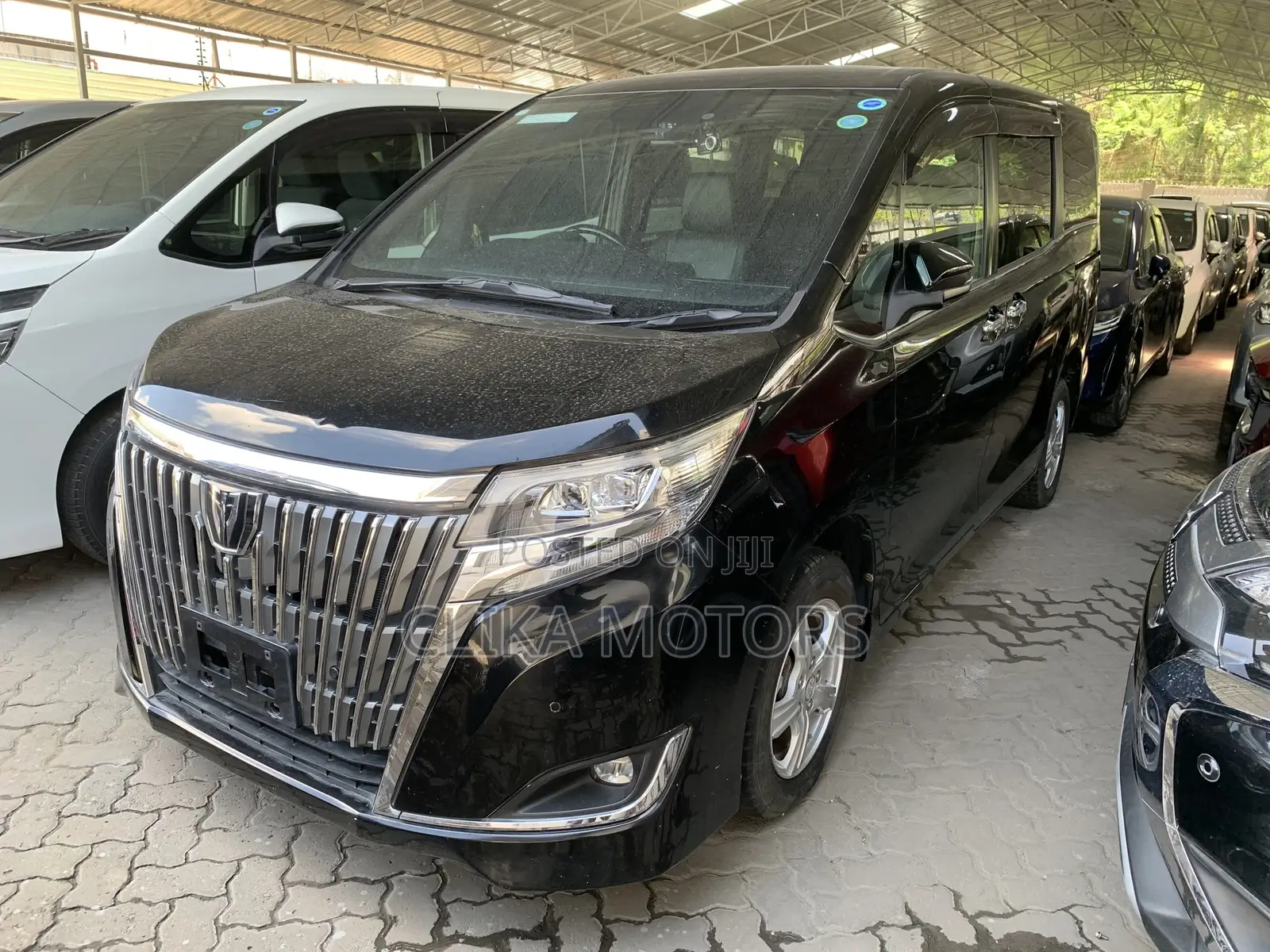 Toyota Esquire 2.0 FWD (7 seater) 2019 Black