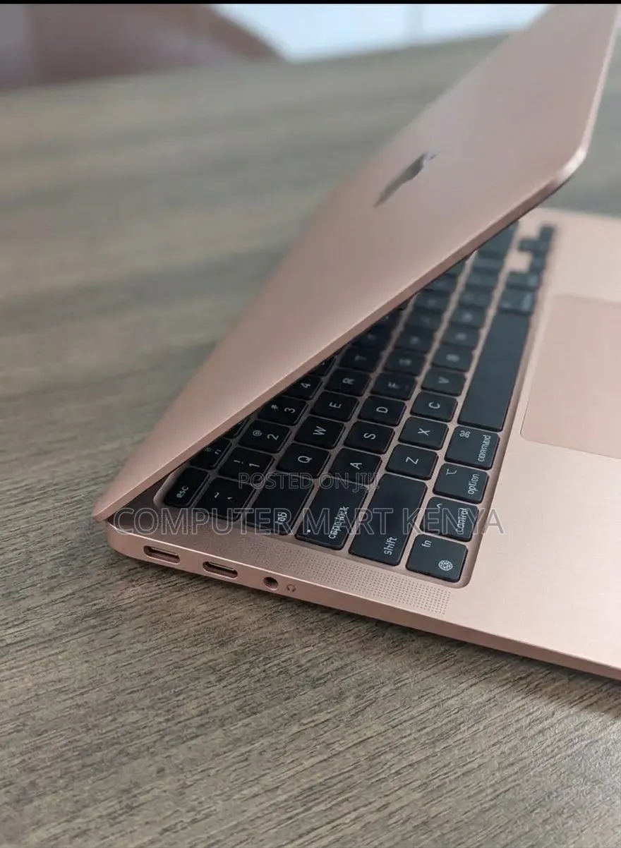 New Laptop Apple MacBook Air 2018 8GB Intel Core i5 SSD 256GB