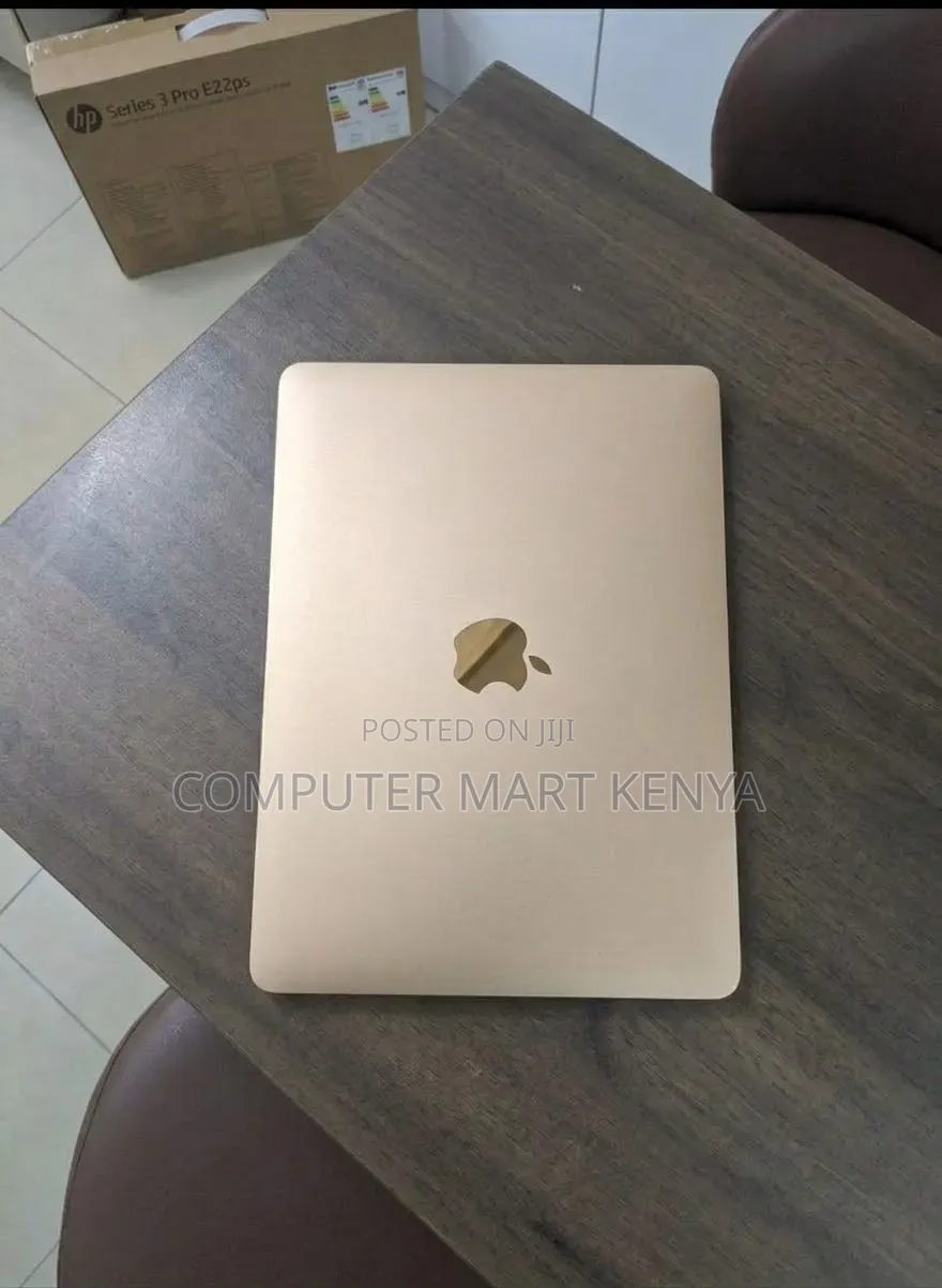 New Laptop Apple MacBook Air 2018 8GB Intel Core i5 SSD 128GB