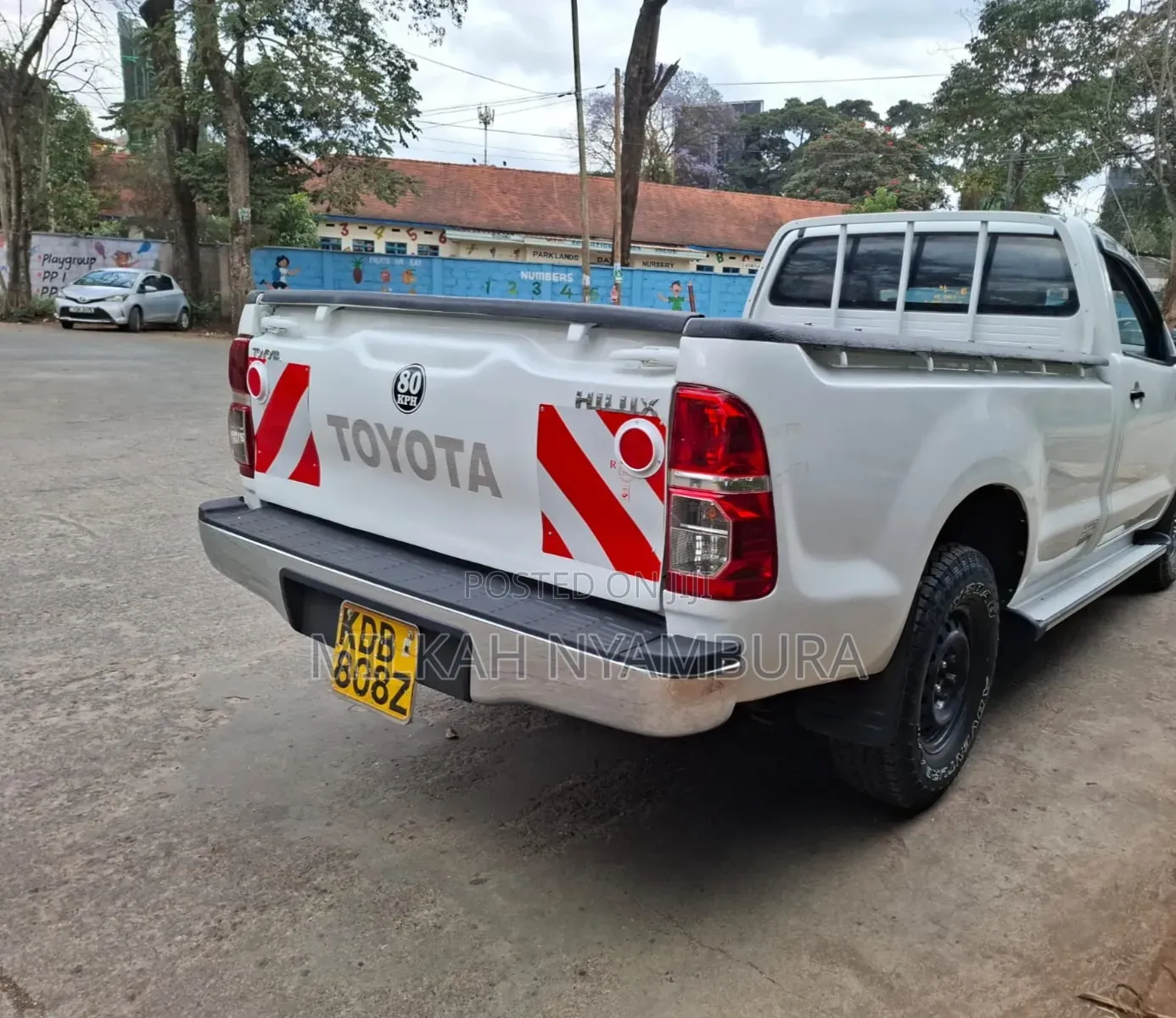 Toyota Hilux 2014 White