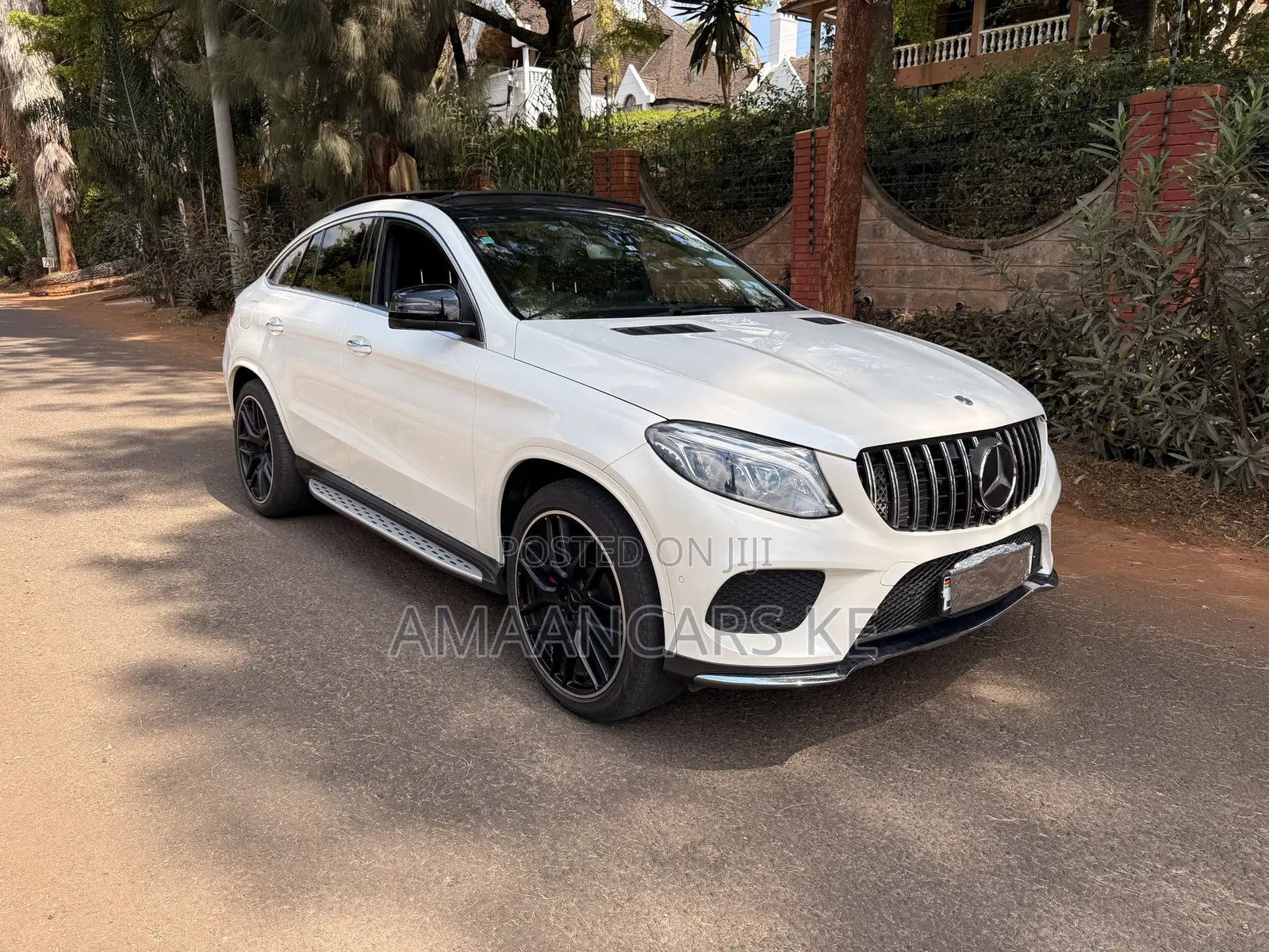 Mercedes-Benz GLE-Class GLE 350d 4MATIC 2017 White