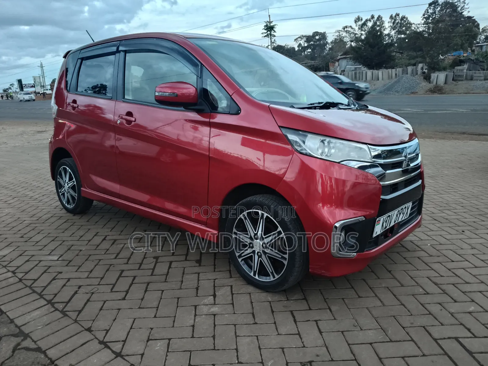 Mitsubishi EK Sport 2019 Red