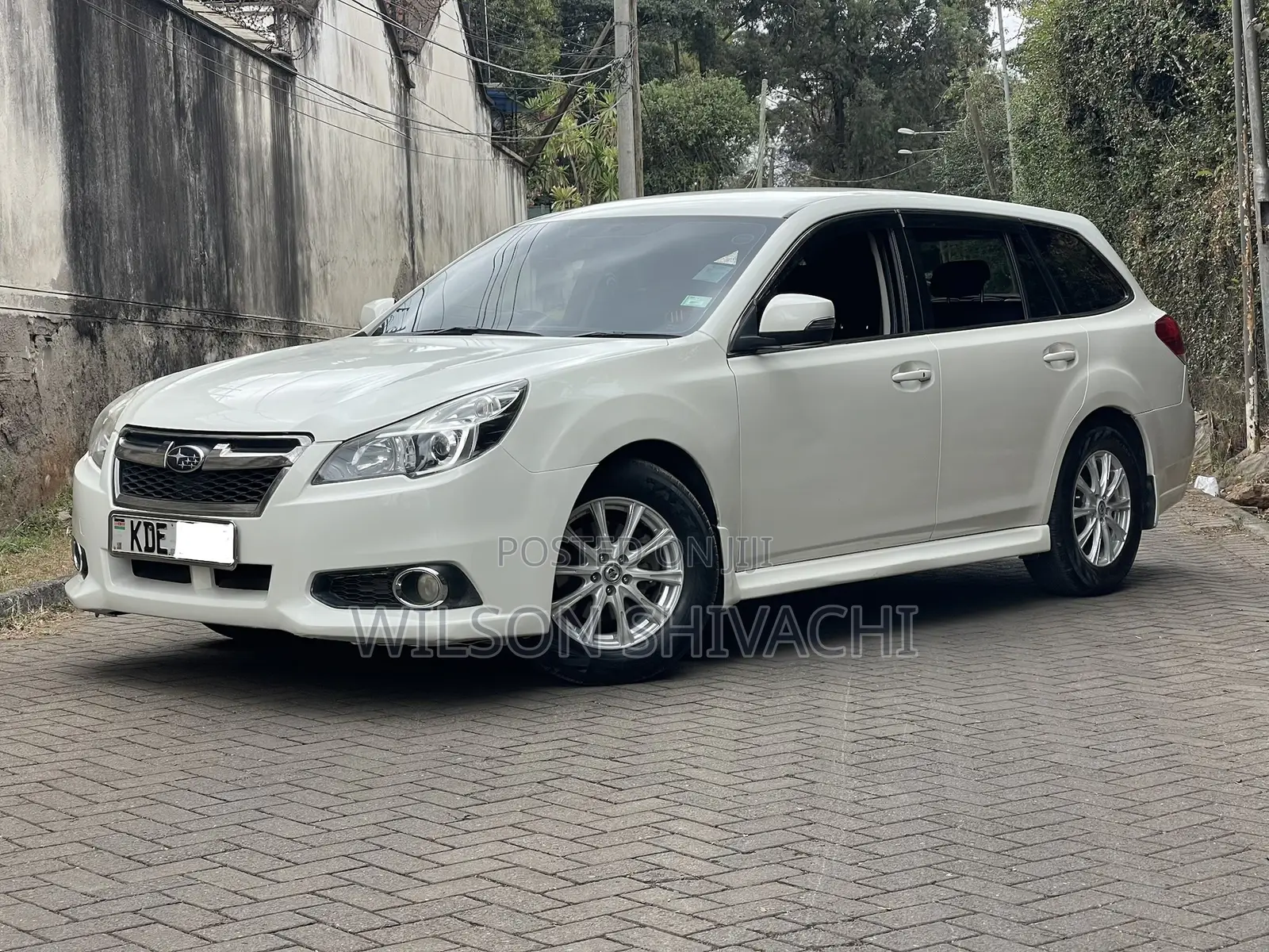 Subaru Legacy 2014 White