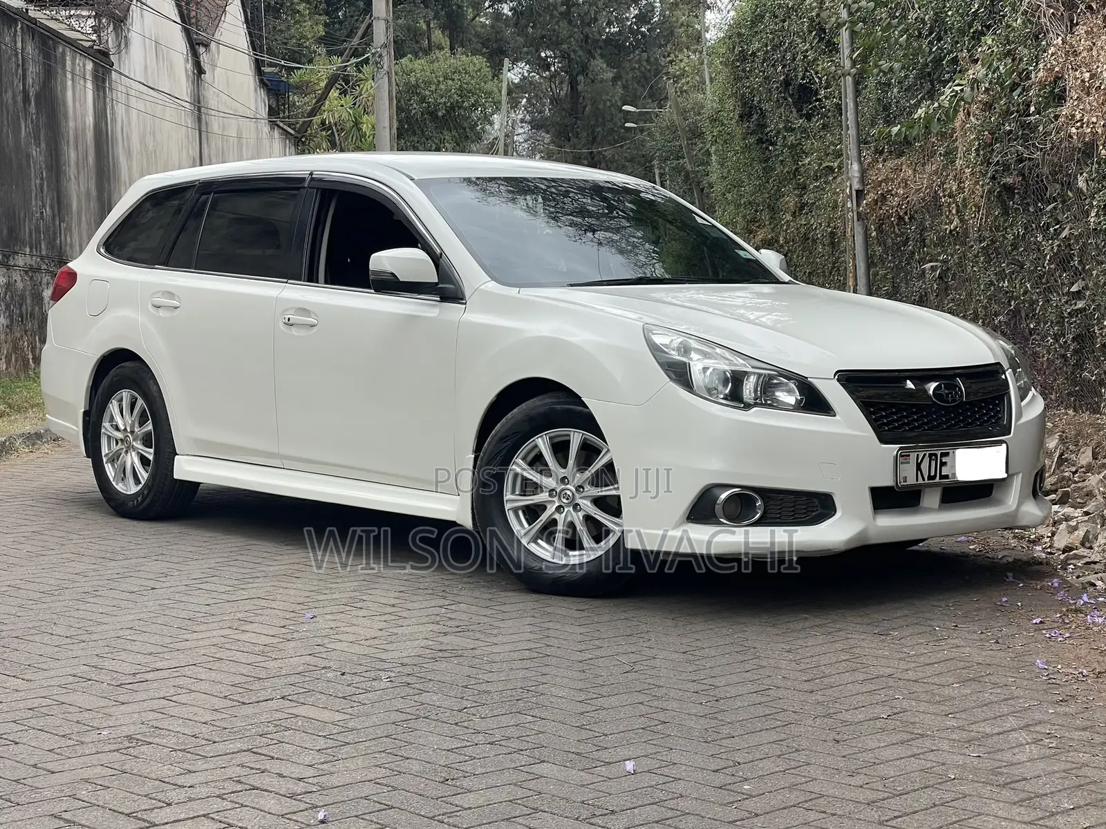 Subaru Legacy 2014 White
