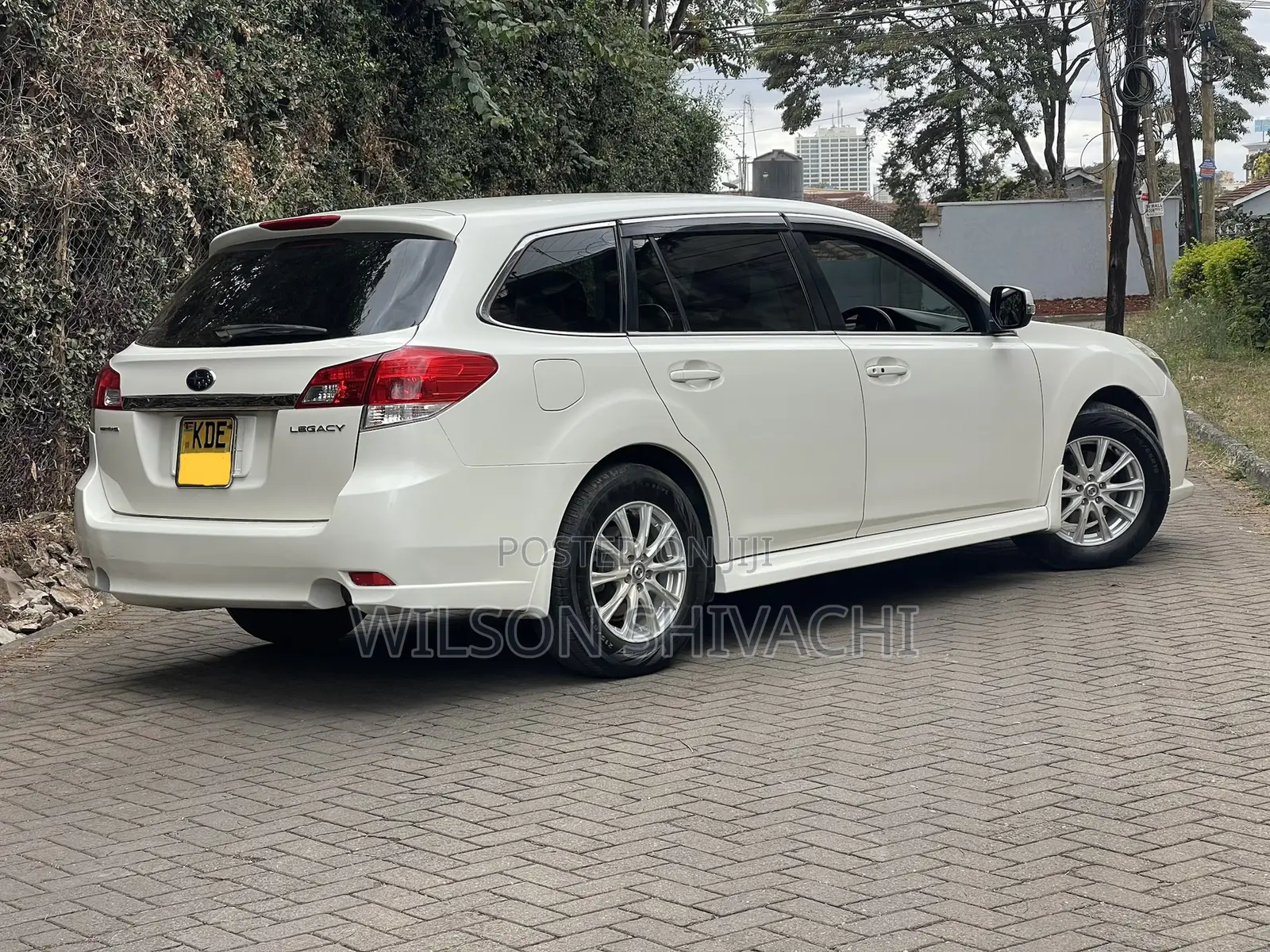 Subaru Legacy 2014 White