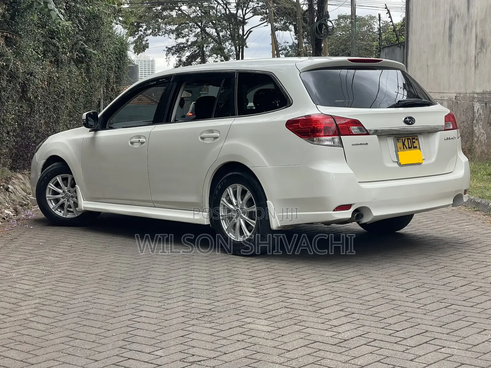 Subaru Legacy 2014 White
