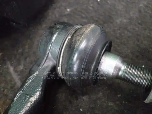 Toyota Vanguard Rear Control Arms.
