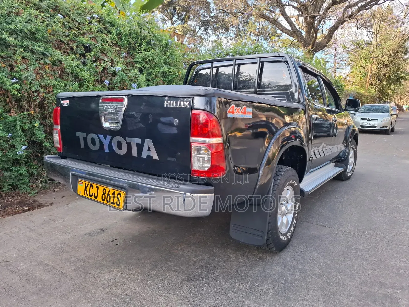 Toyota Hilux 2009 Black