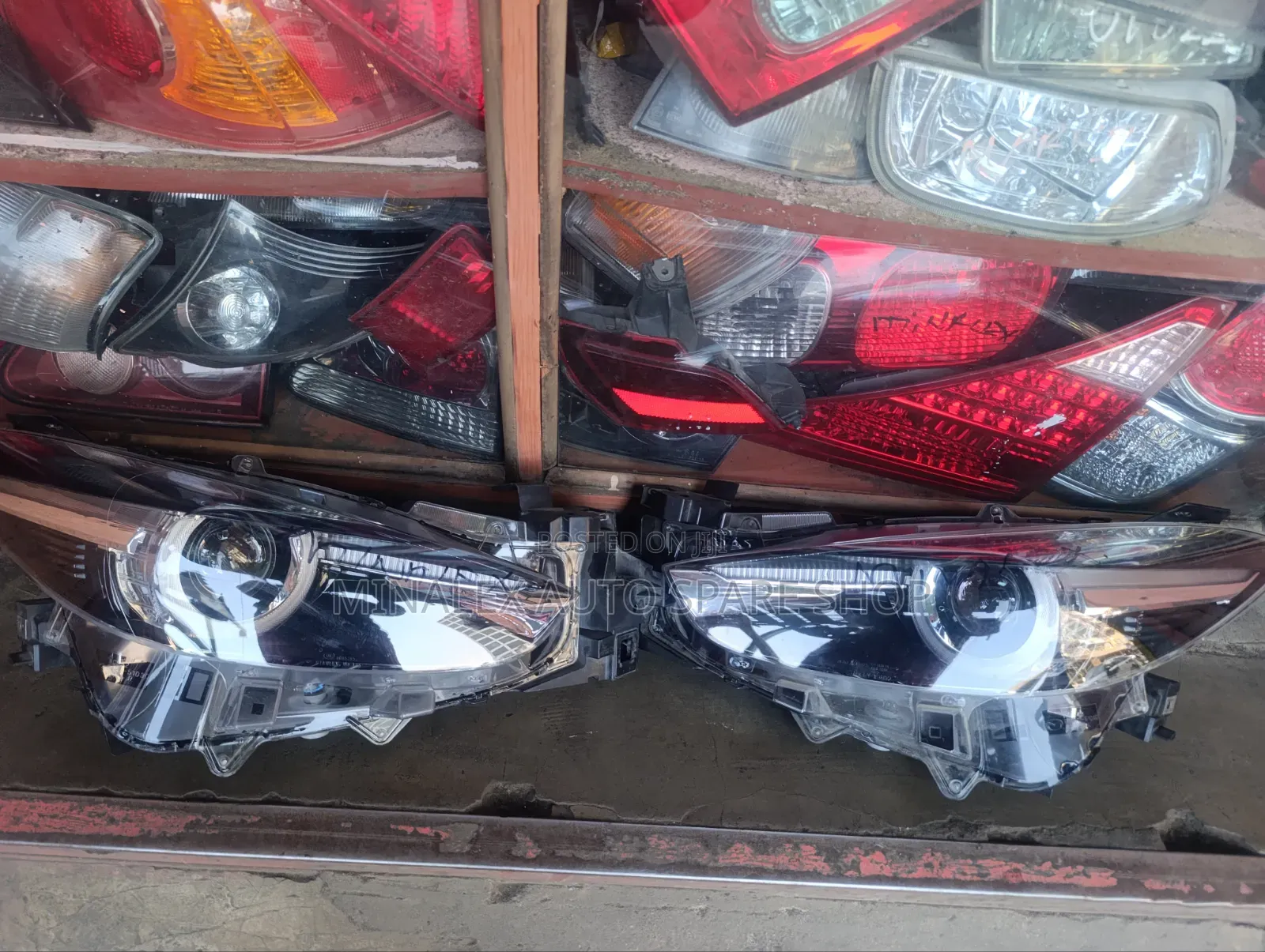 Axella Headlight Zenon Type