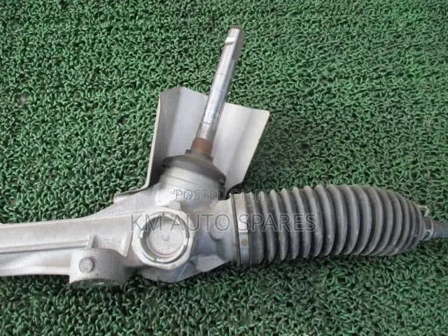 Nissan Juke Steering Rack.