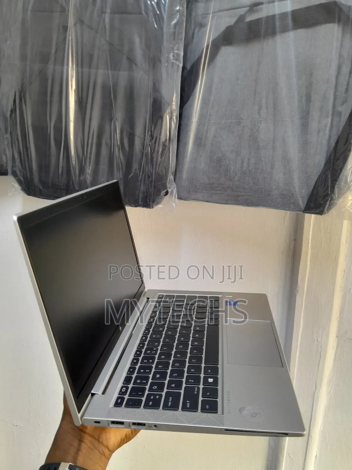 Laptop HP EliteBook 830 G8 16GB Intel Core i7 SSD 512GB