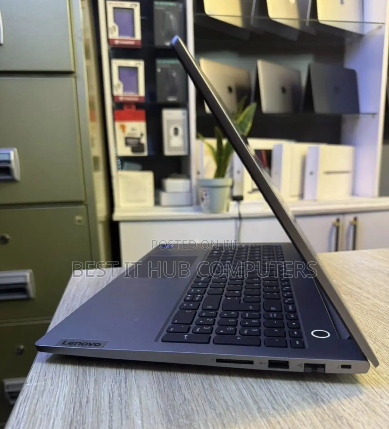 Laptop Lenovo ThinkBook 15 8GB Intel Core i5 SSD 256GB