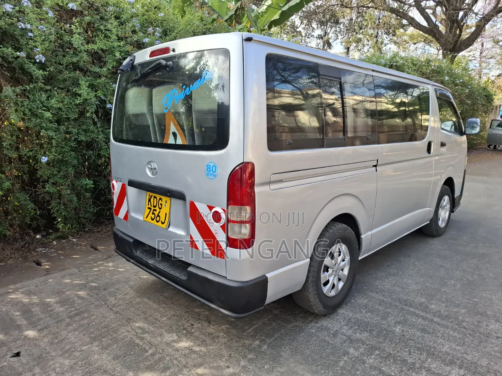 Toyota HiAce 2015 Silver
