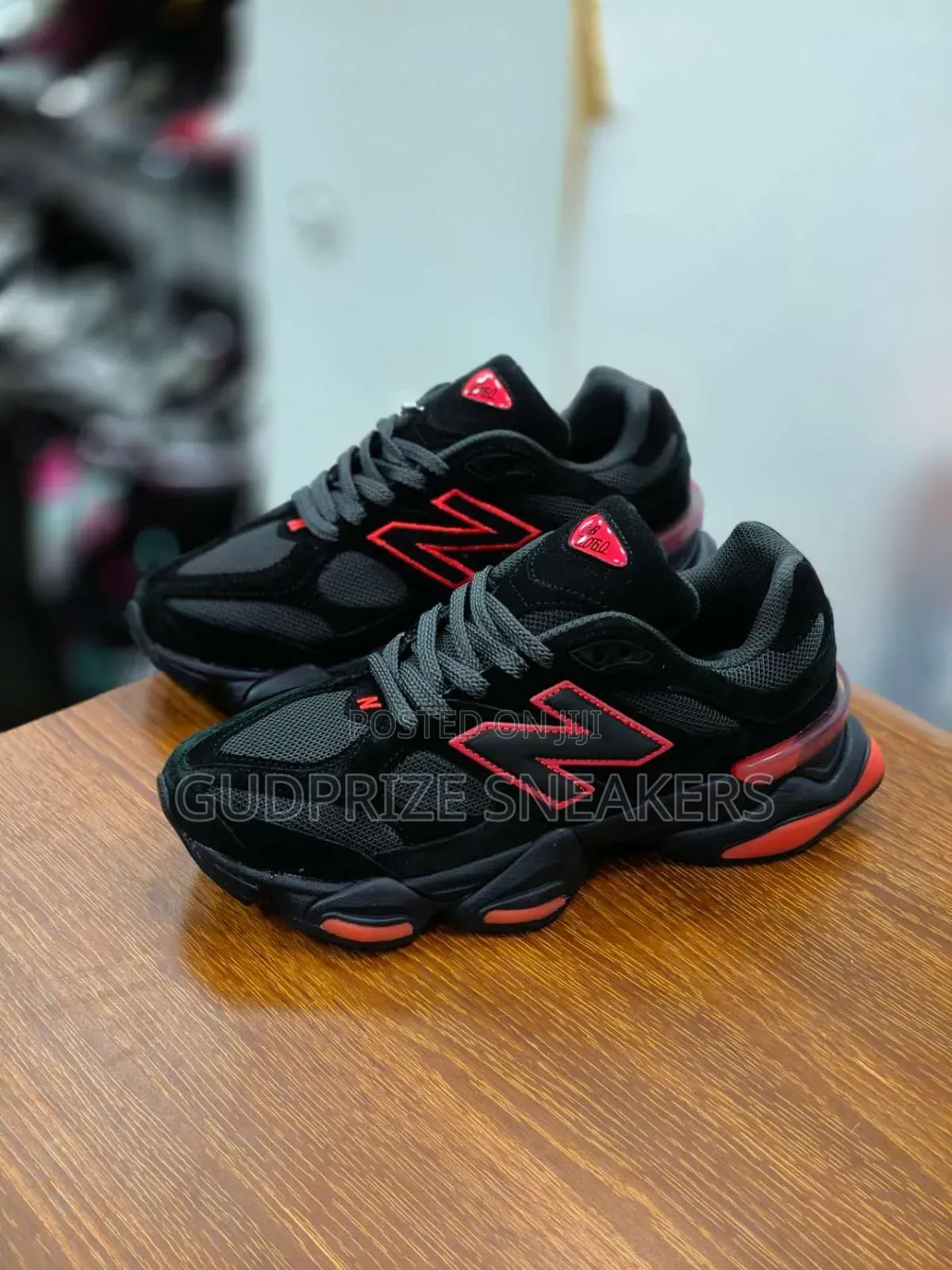 NB 9060 Sneakers