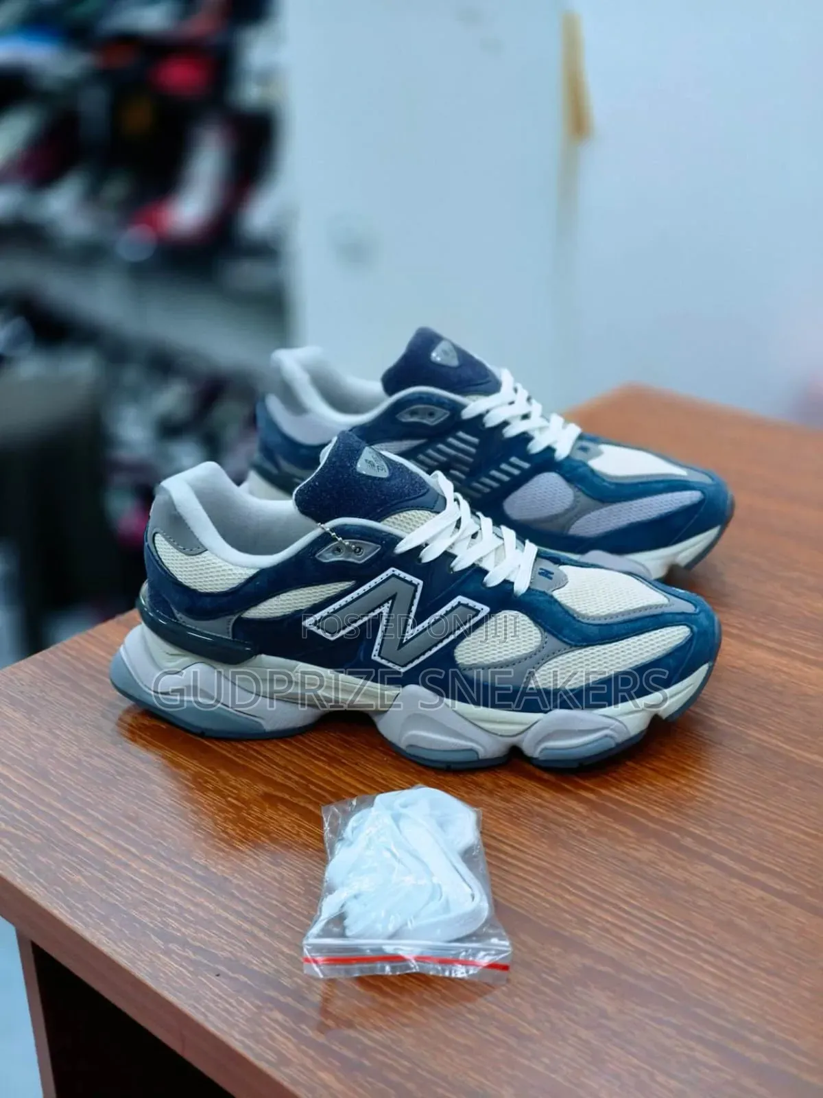 NB 9060 Sneakers