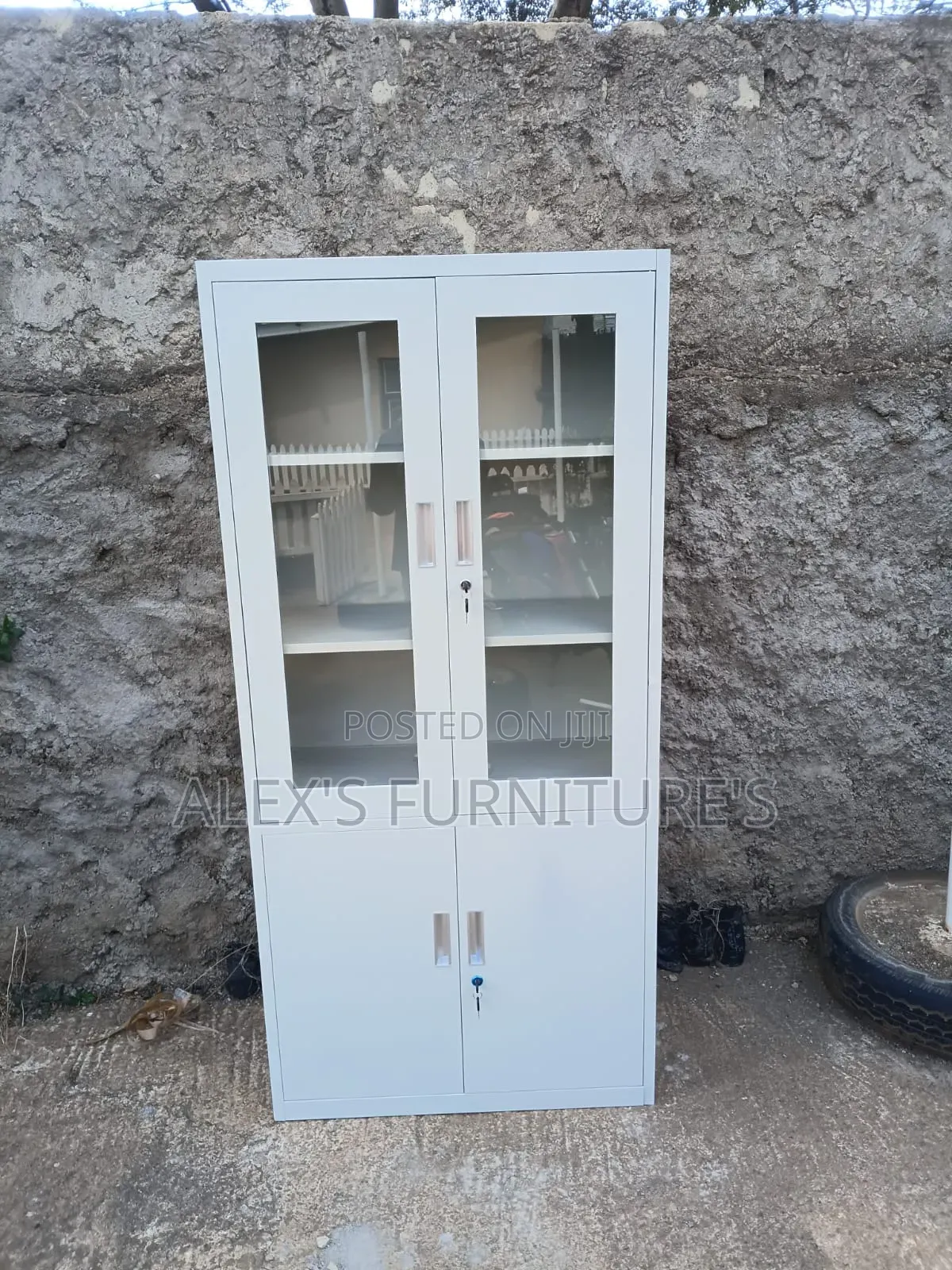 Qualified GLASS Metallic Cabinet