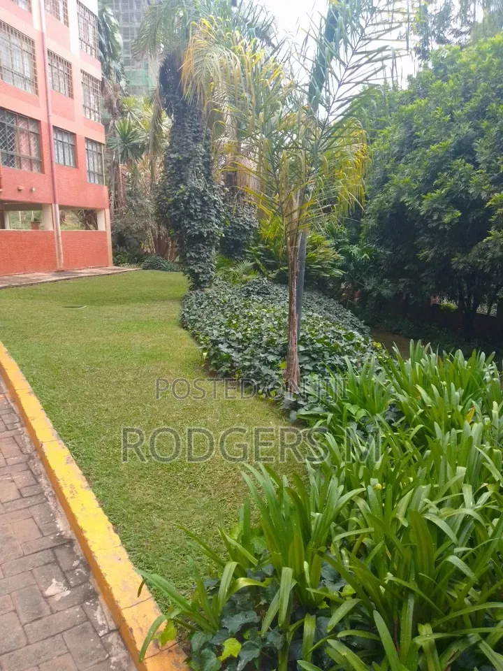 3bdrm Apartment in Riverside Drive for rent