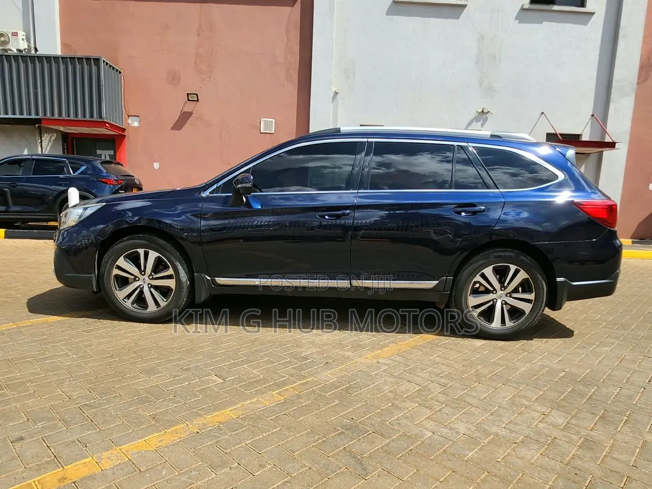Subaru Outback 2018 Blue