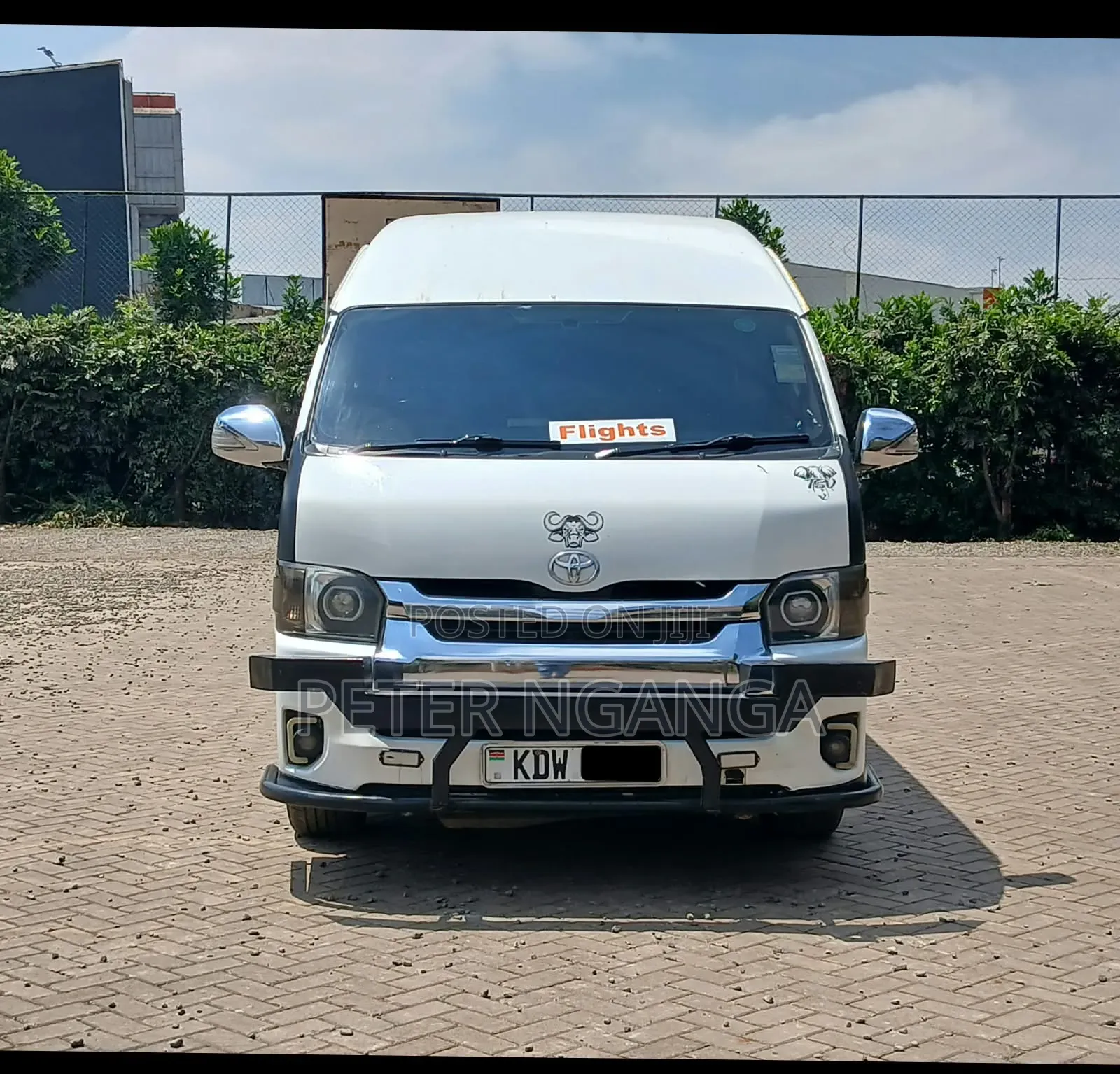 Toyota HiAce 2018 White