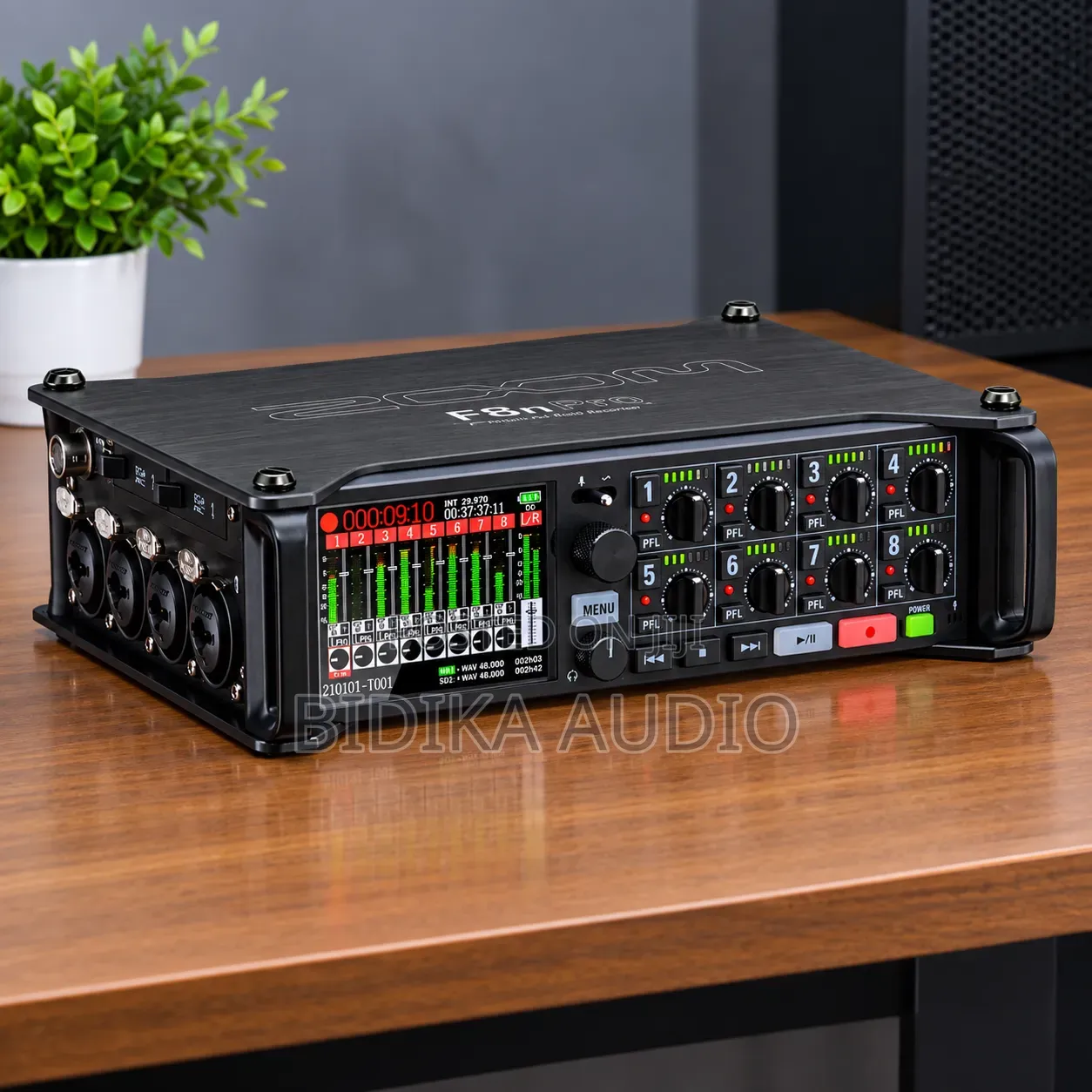 Zoom F8n Pro 8-Input / 10-Track Multitrack Field Recorder