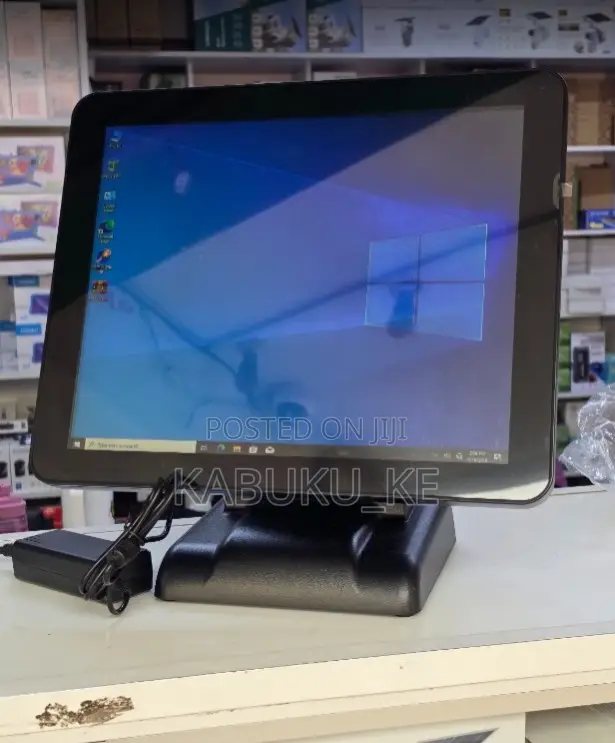 Restaurant POS Machine 17-Inch | Core I5 | 8GB RAM | 256GB SSD