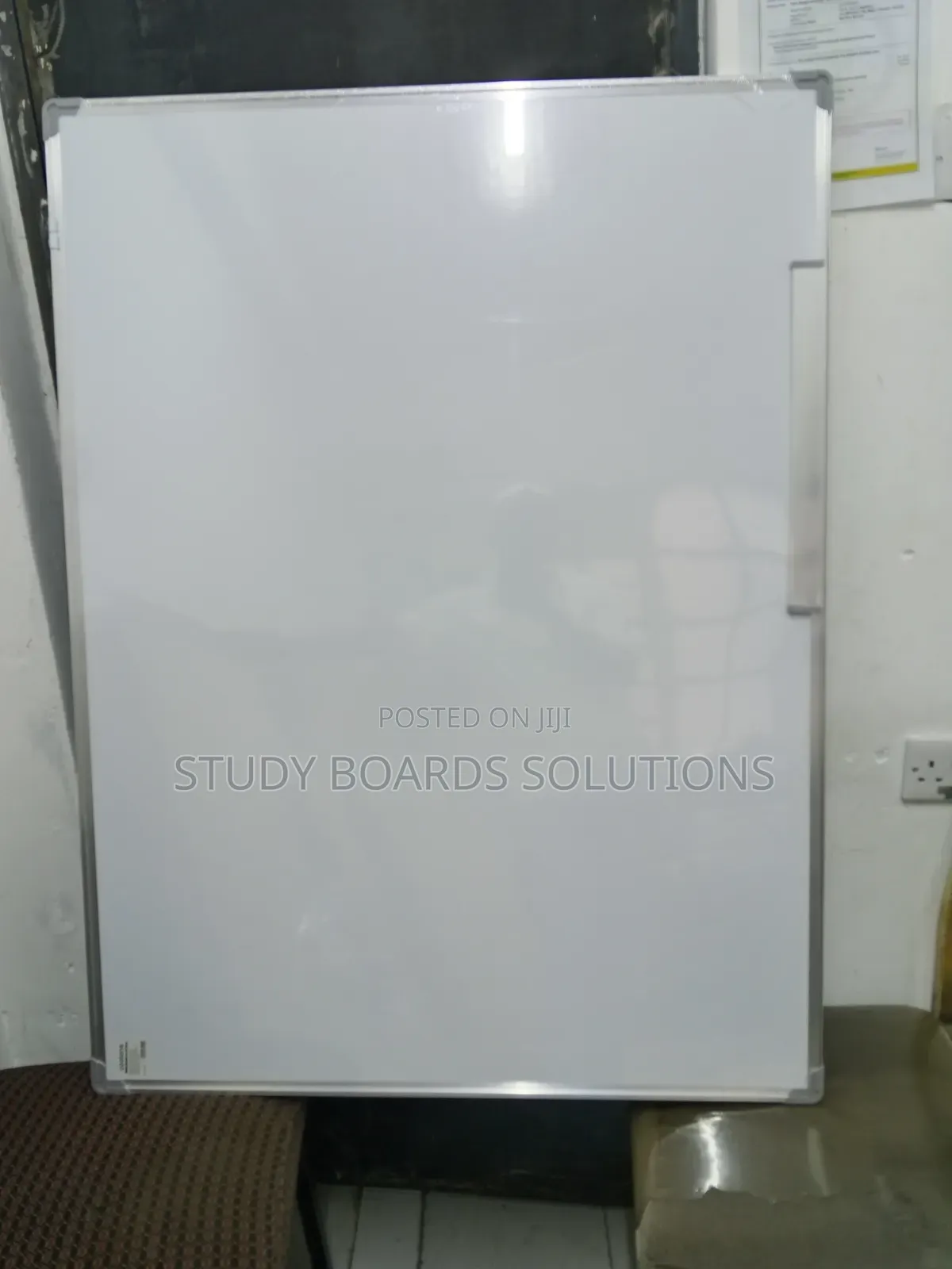 Dry Erase Whiteboard —4ftx3ft