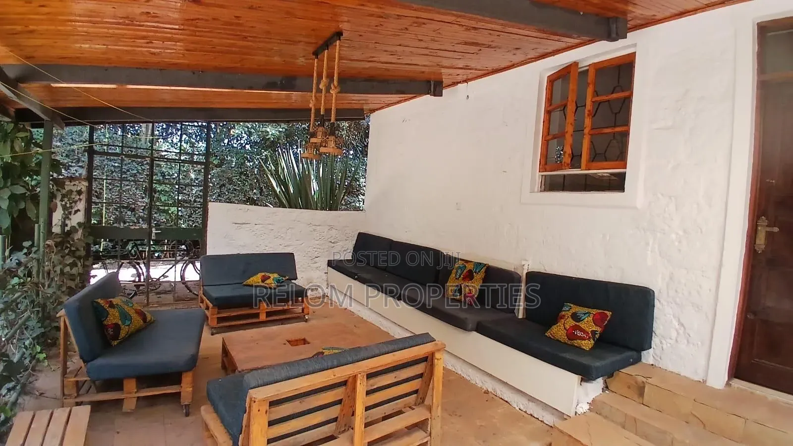 4bdrm Bungalow in Karen for rent