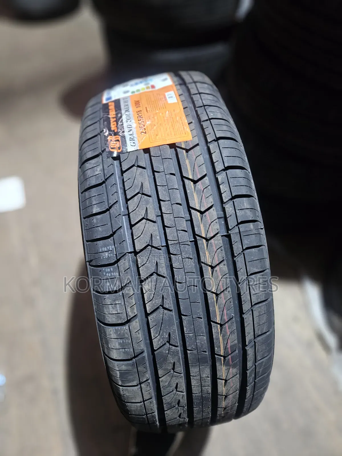 235/55r18 Joyroad H/T Tire