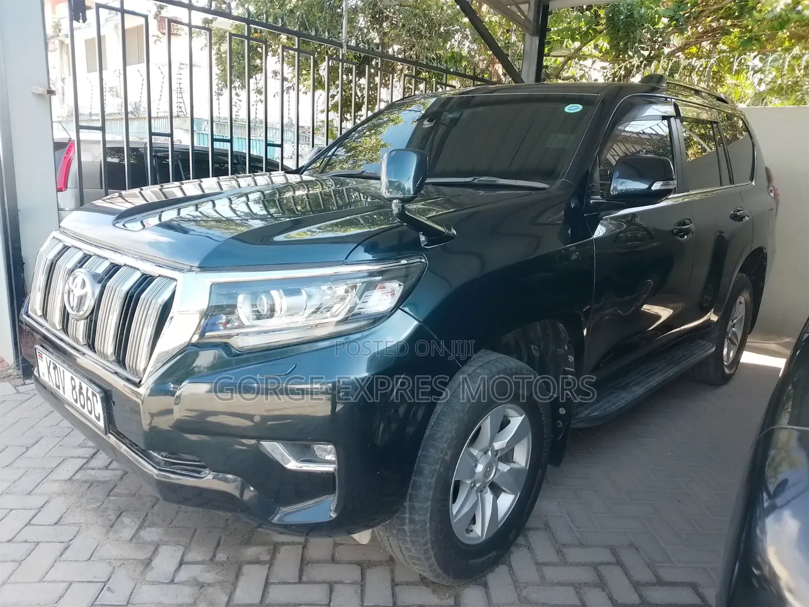 Toyota Land Cruiser Prado 2018 Blue