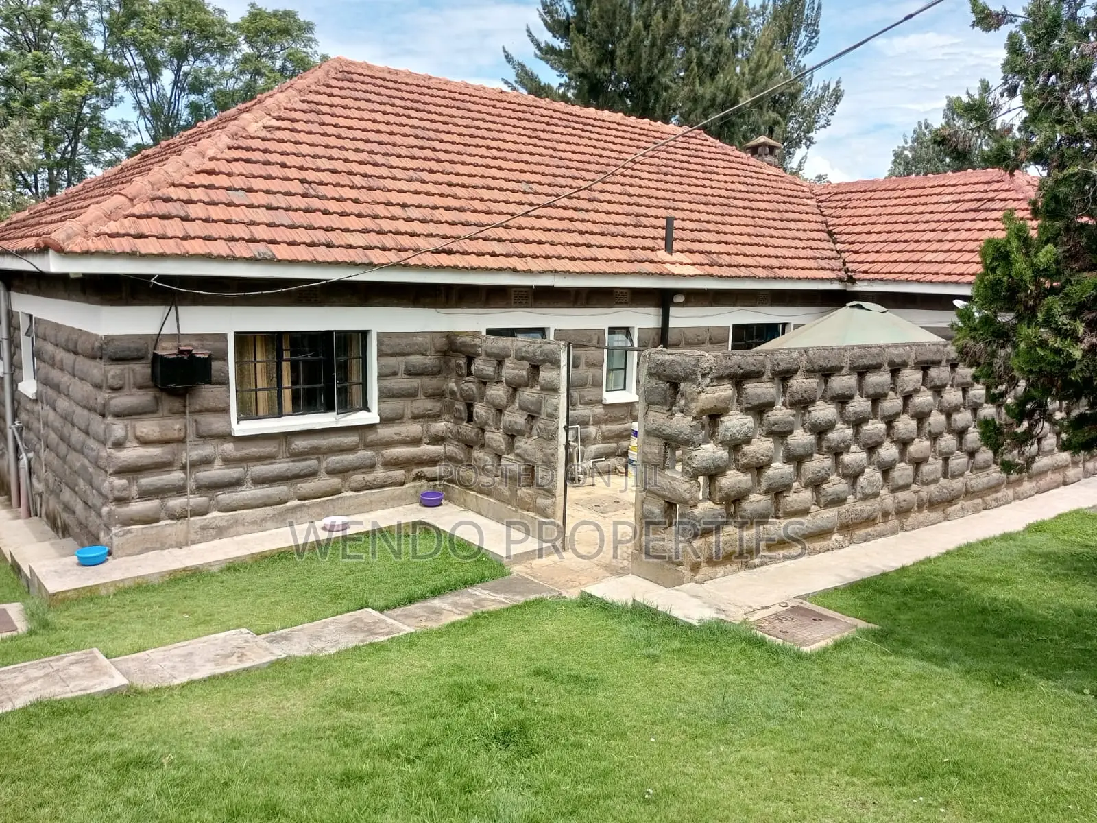 4bdrm Bungalow in Milimani Estate for sale