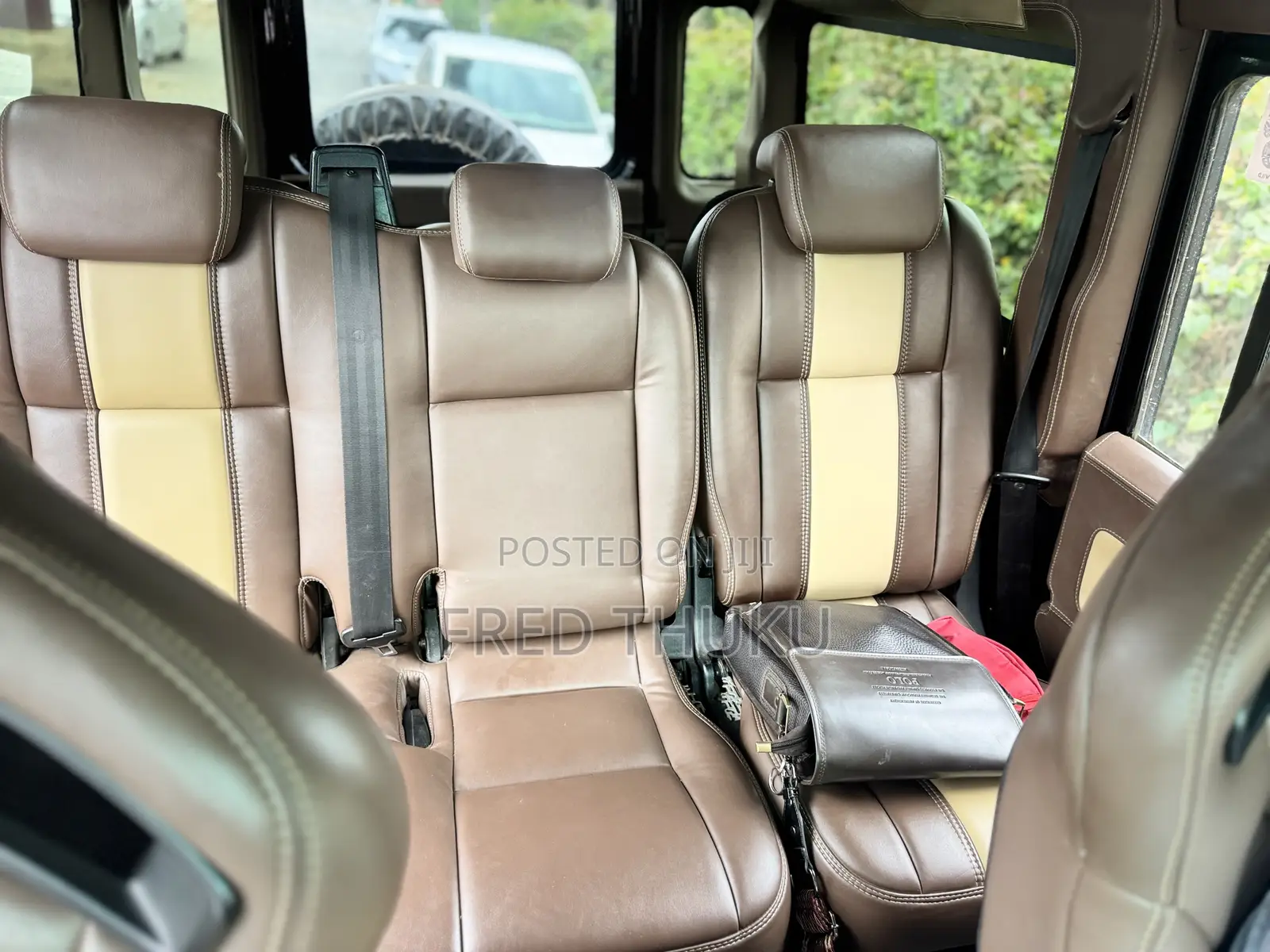 Land Rover Defender Puma 110 SW 2012 Black