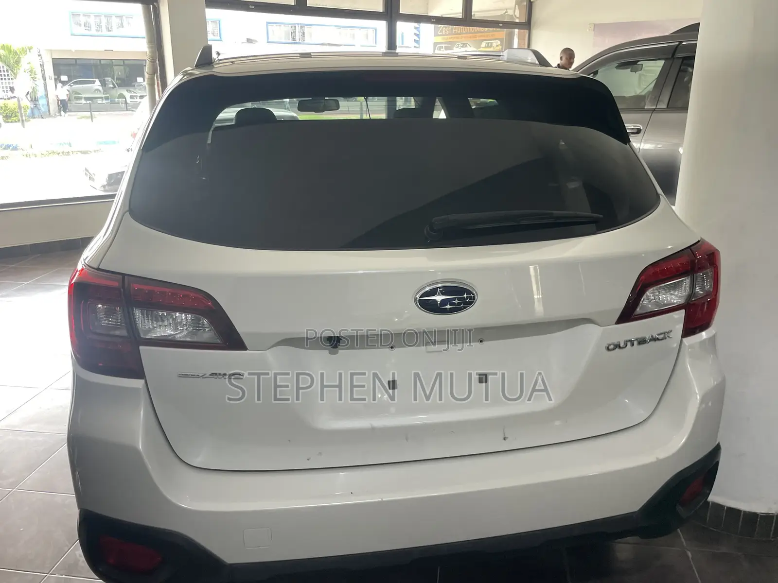 Subaru Outback 2.5i Premium AWD 2019 White