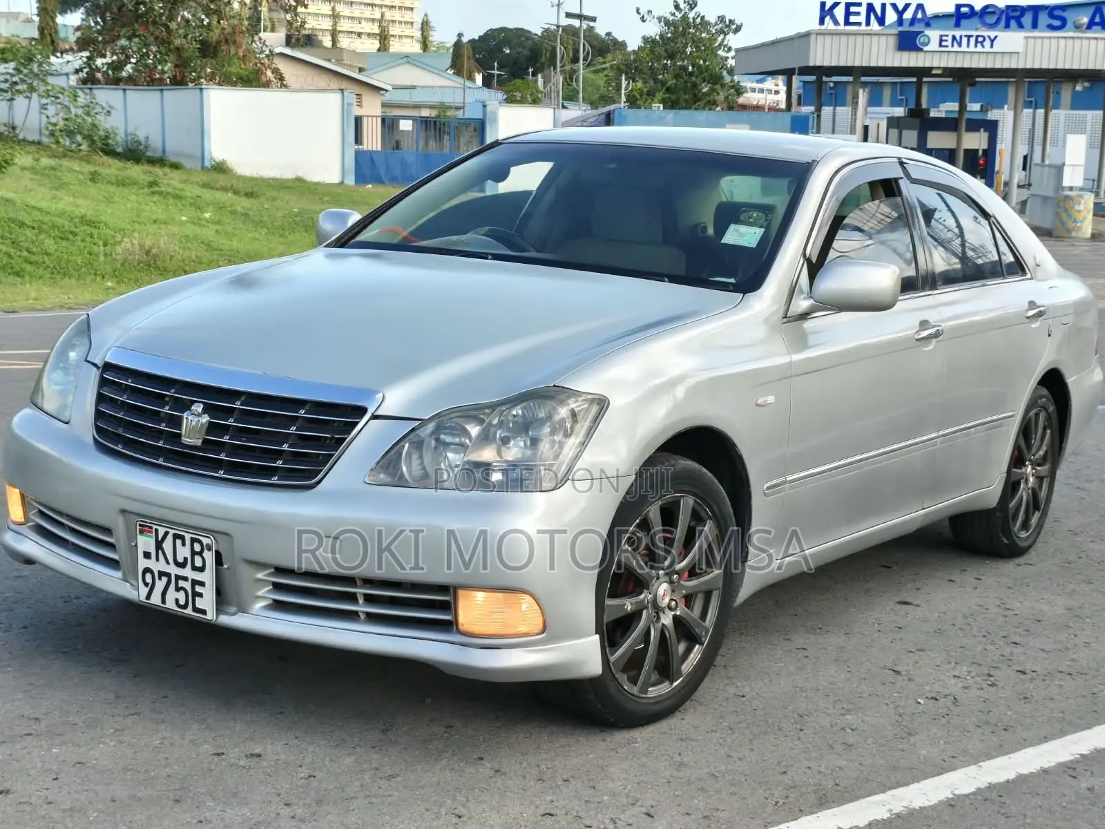 Toyota Crown 2008 Silver