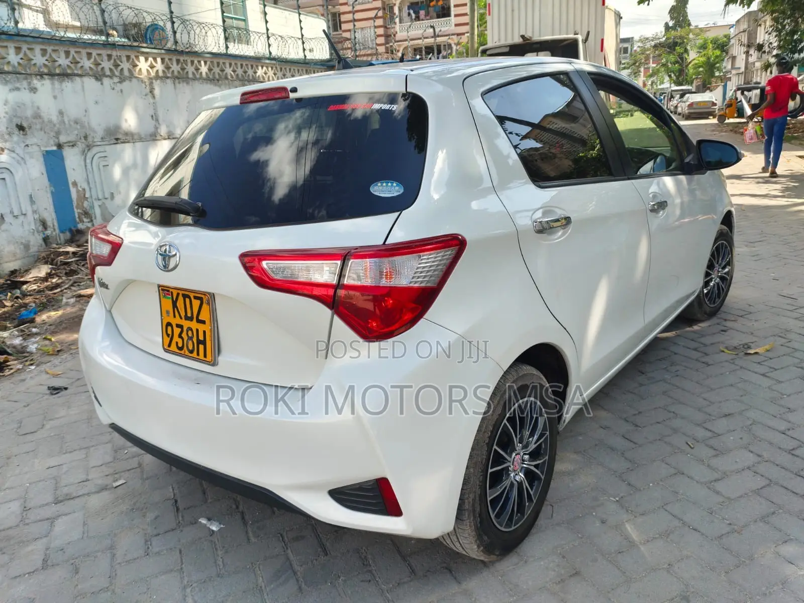 Toyota Vitz 2019 White
