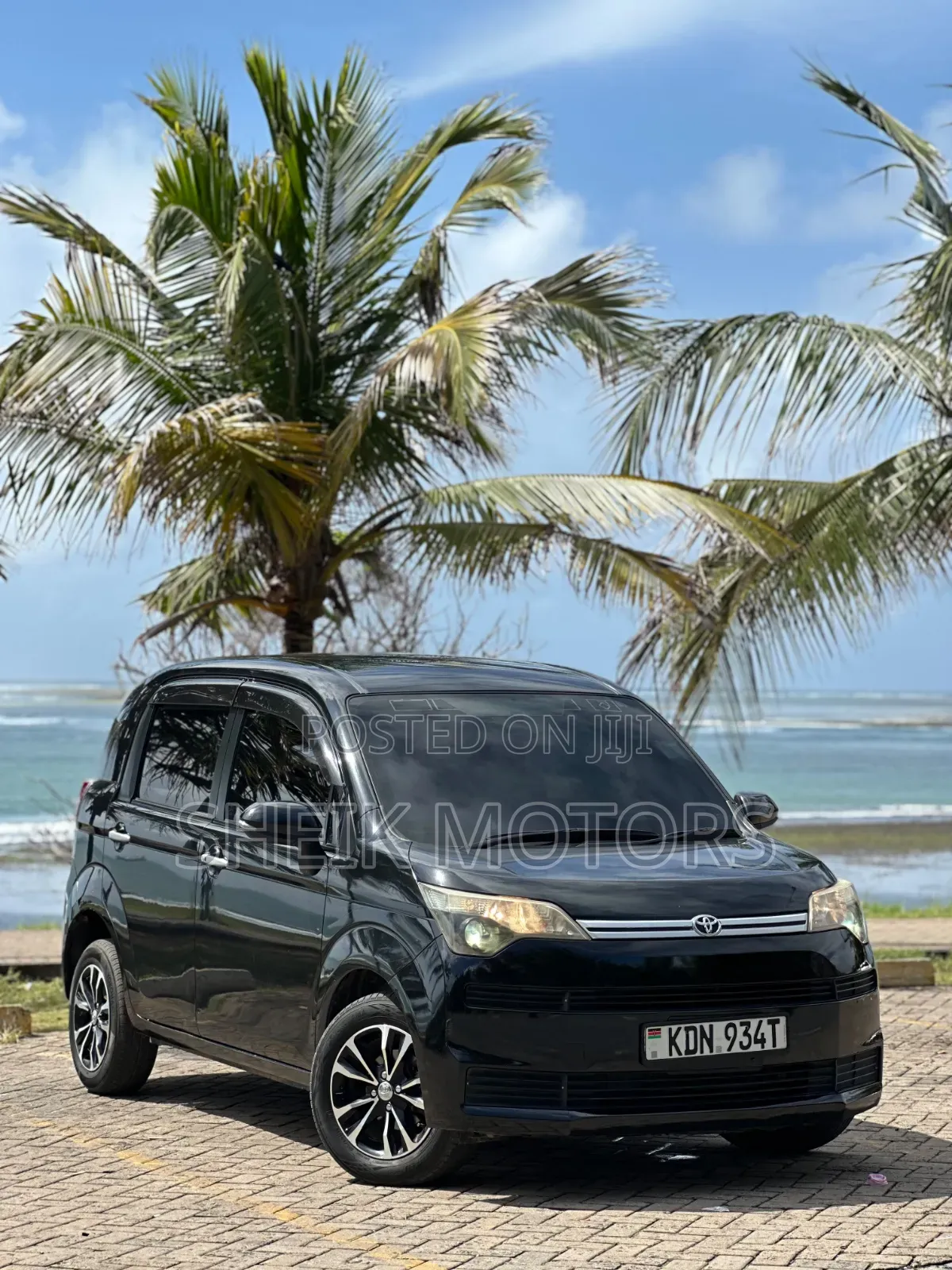 Toyota Spade 2016 Black