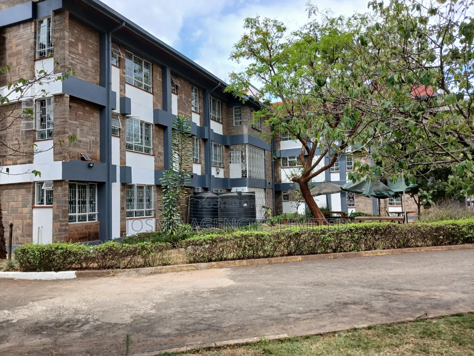 Commercial Space for Rent Westlands With Parking