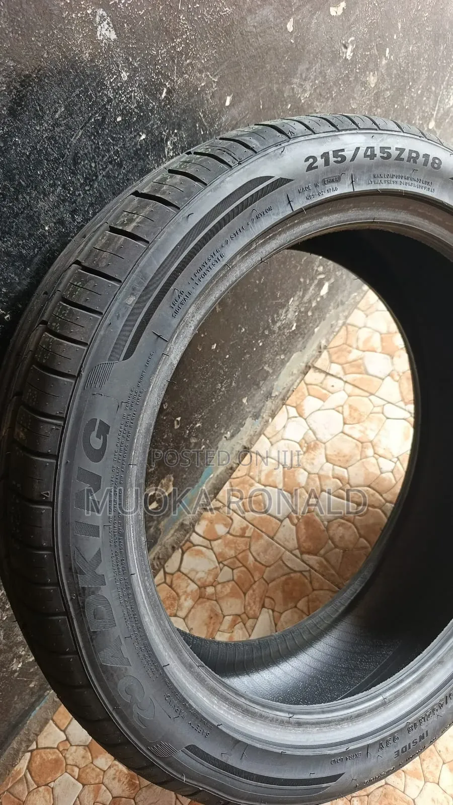215/45r18 Roadking Tyre