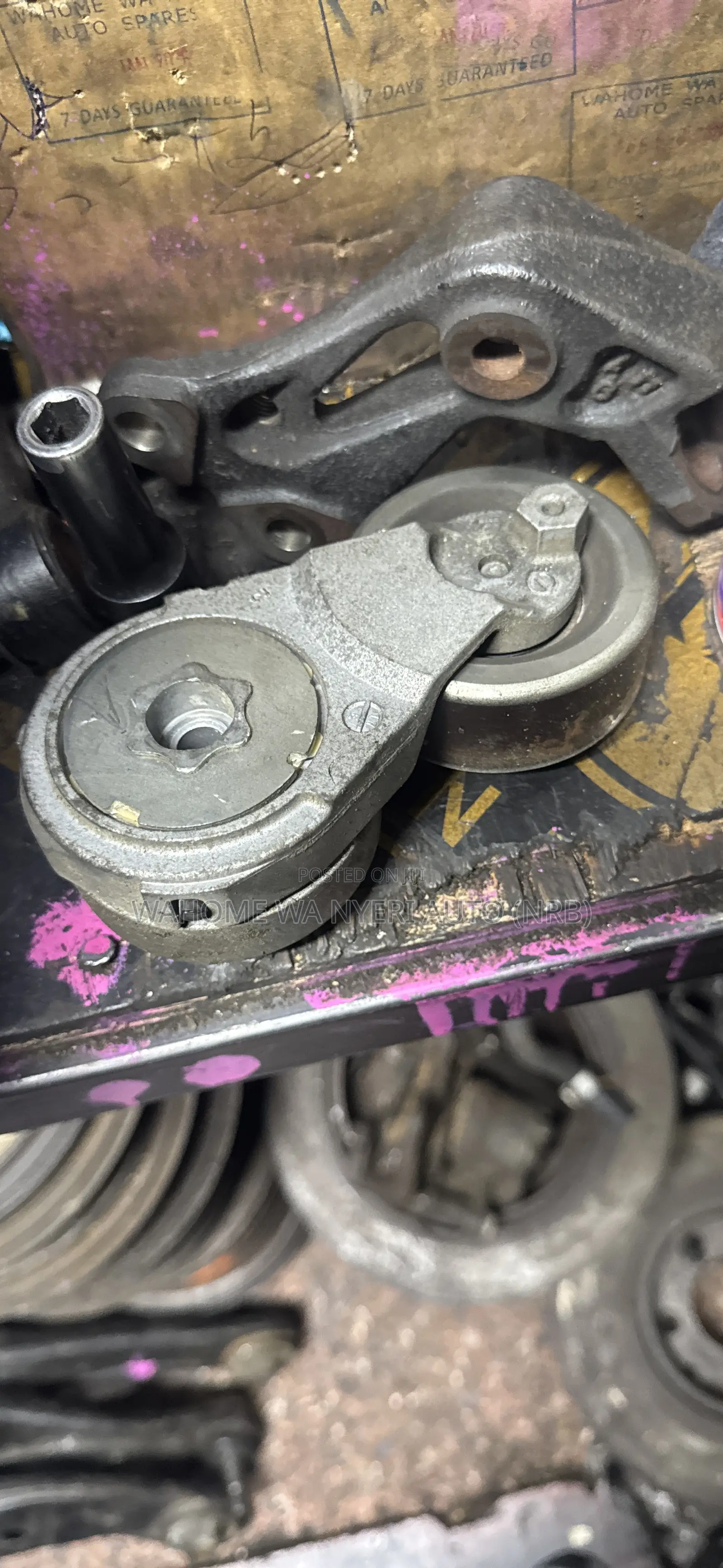 Engine Tensioner for Extrail T31 (Mr20)