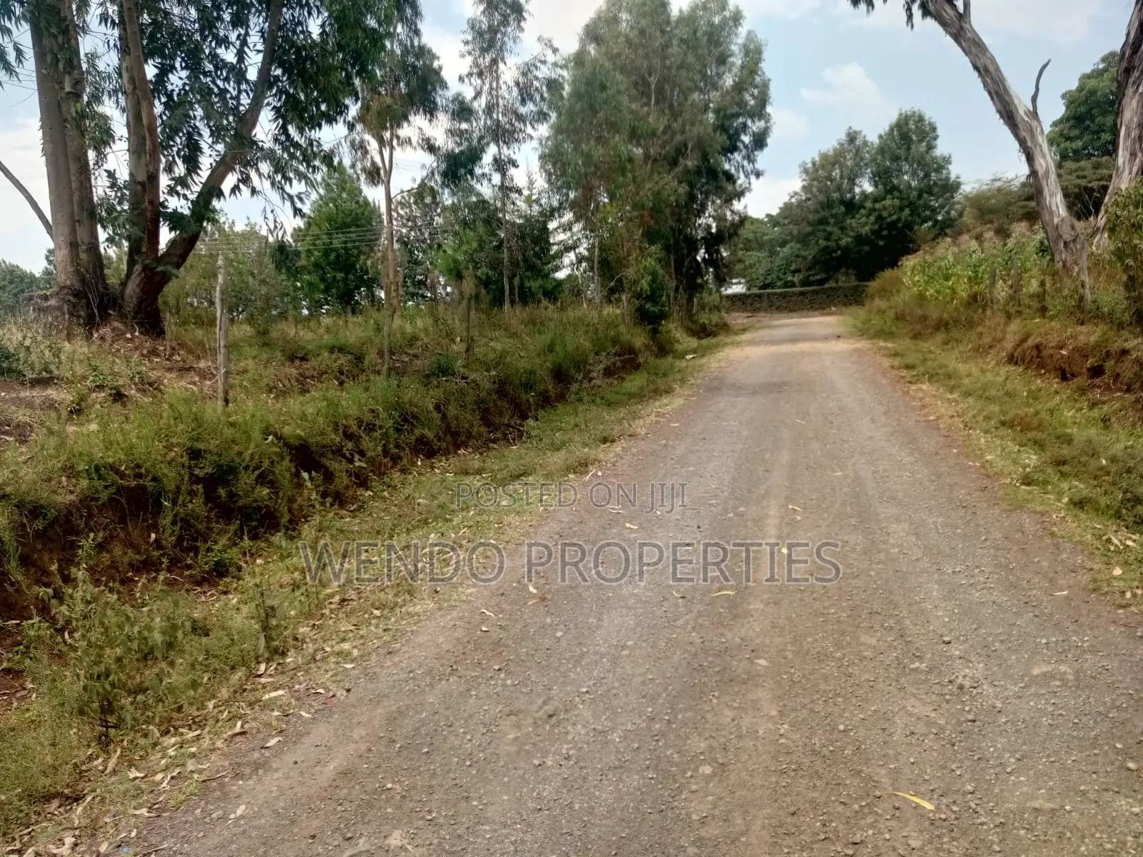 10acres for Sale in Ngata