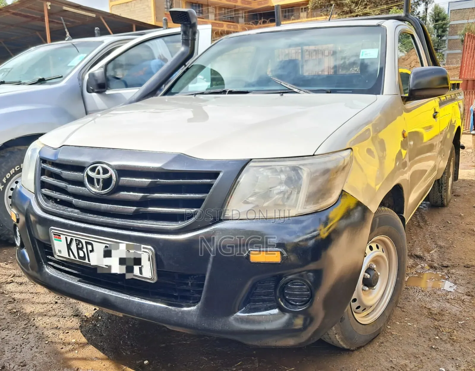 Toyota Hilux 2010 Gray
