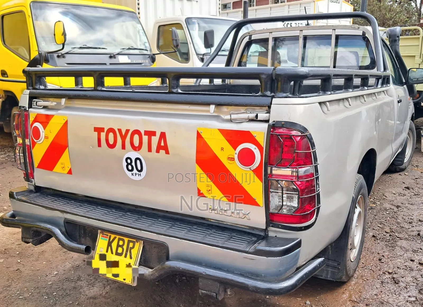 Toyota Hilux 2010 Gray