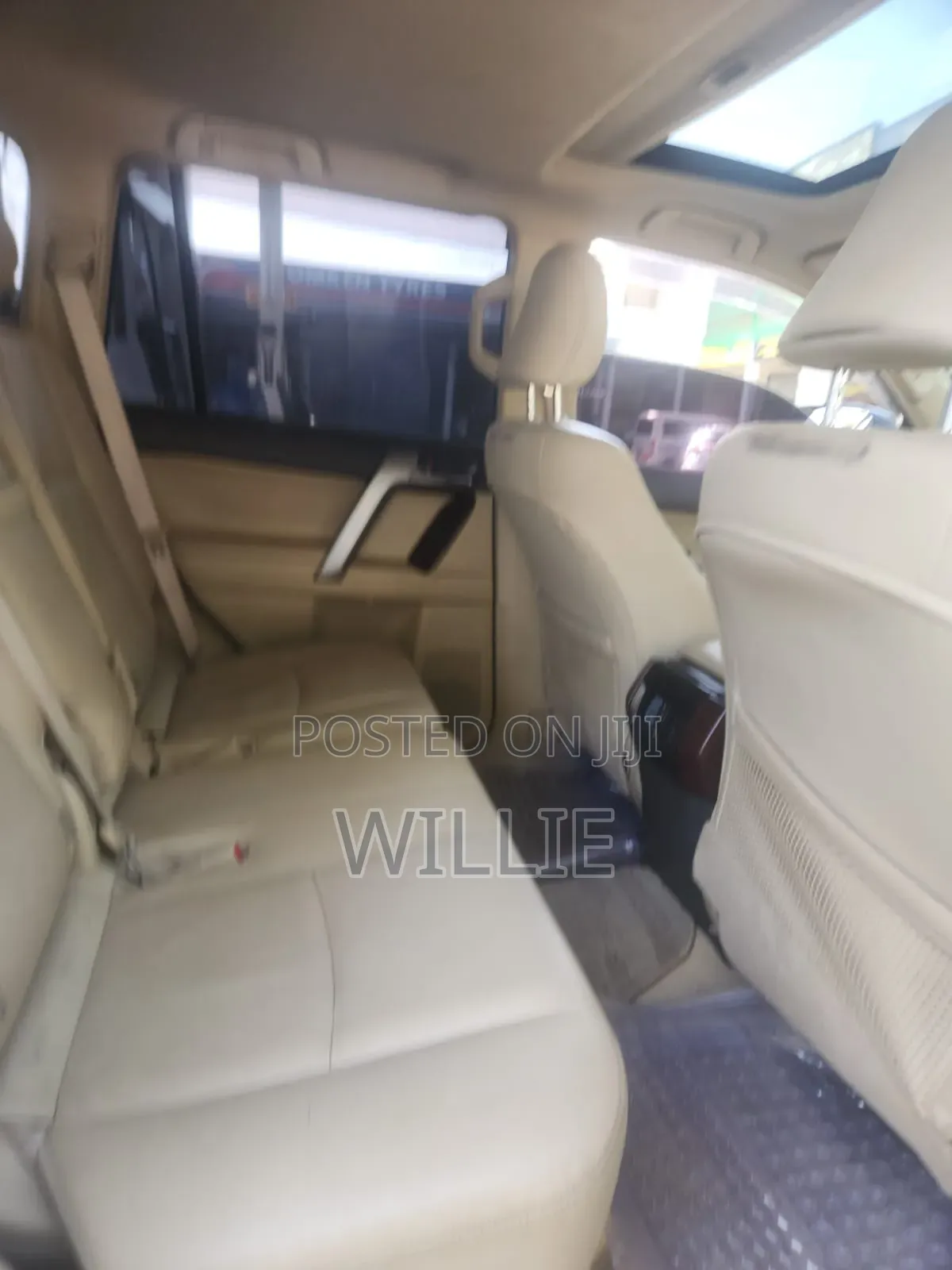 Toyota Land Cruiser Prado 2017 White