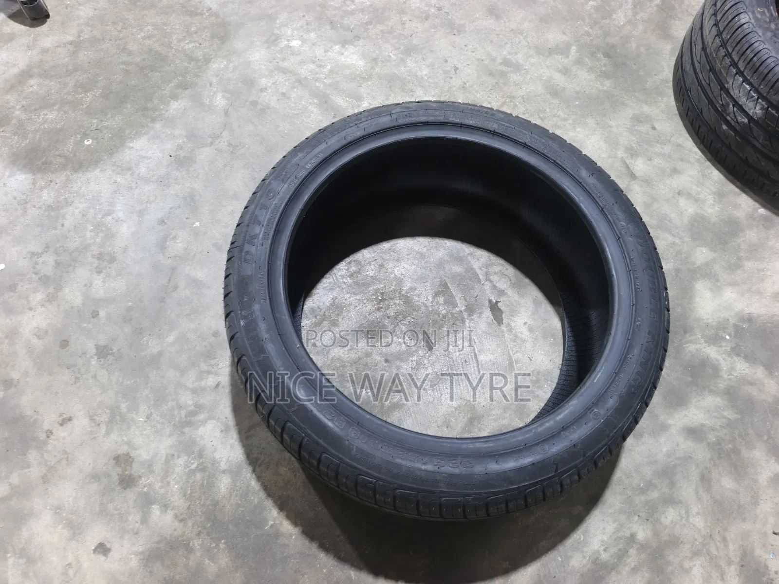 225/45r19 Double King