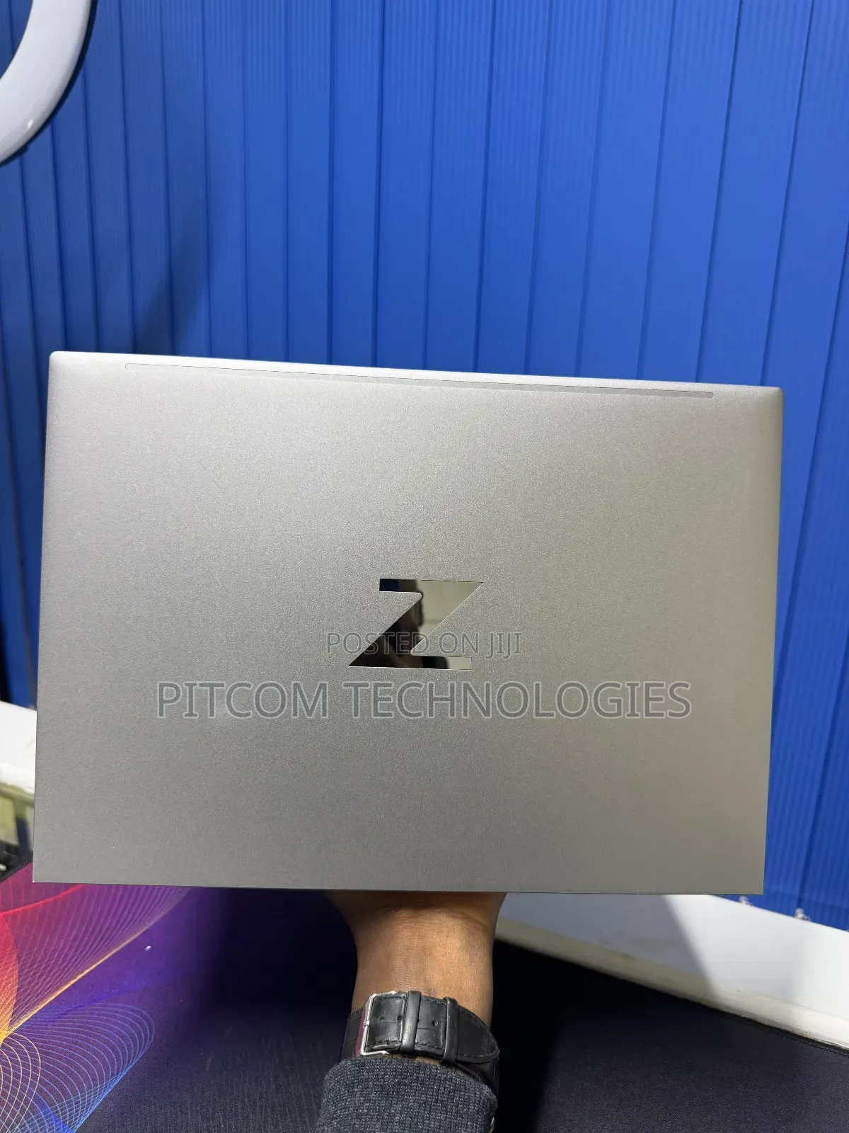 New Laptop HP ZBook Firefly G9 16GB Intel Core i7 SSD 512GB